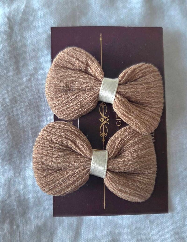 Decorative clips