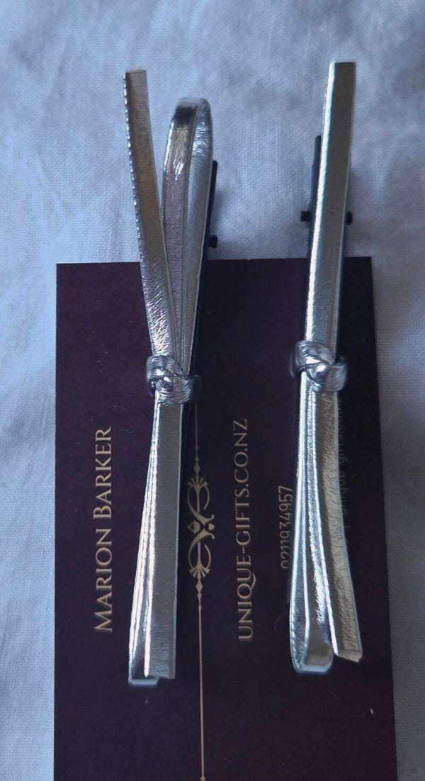 Decorative clips