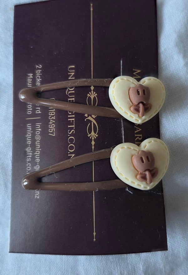 Decorative clips