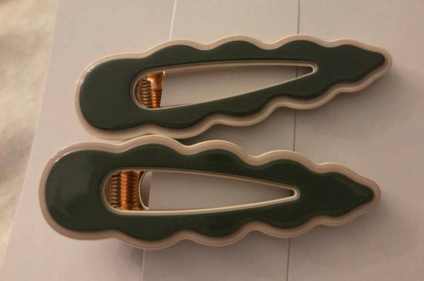 Panache cassia aĺligator clips green and cream