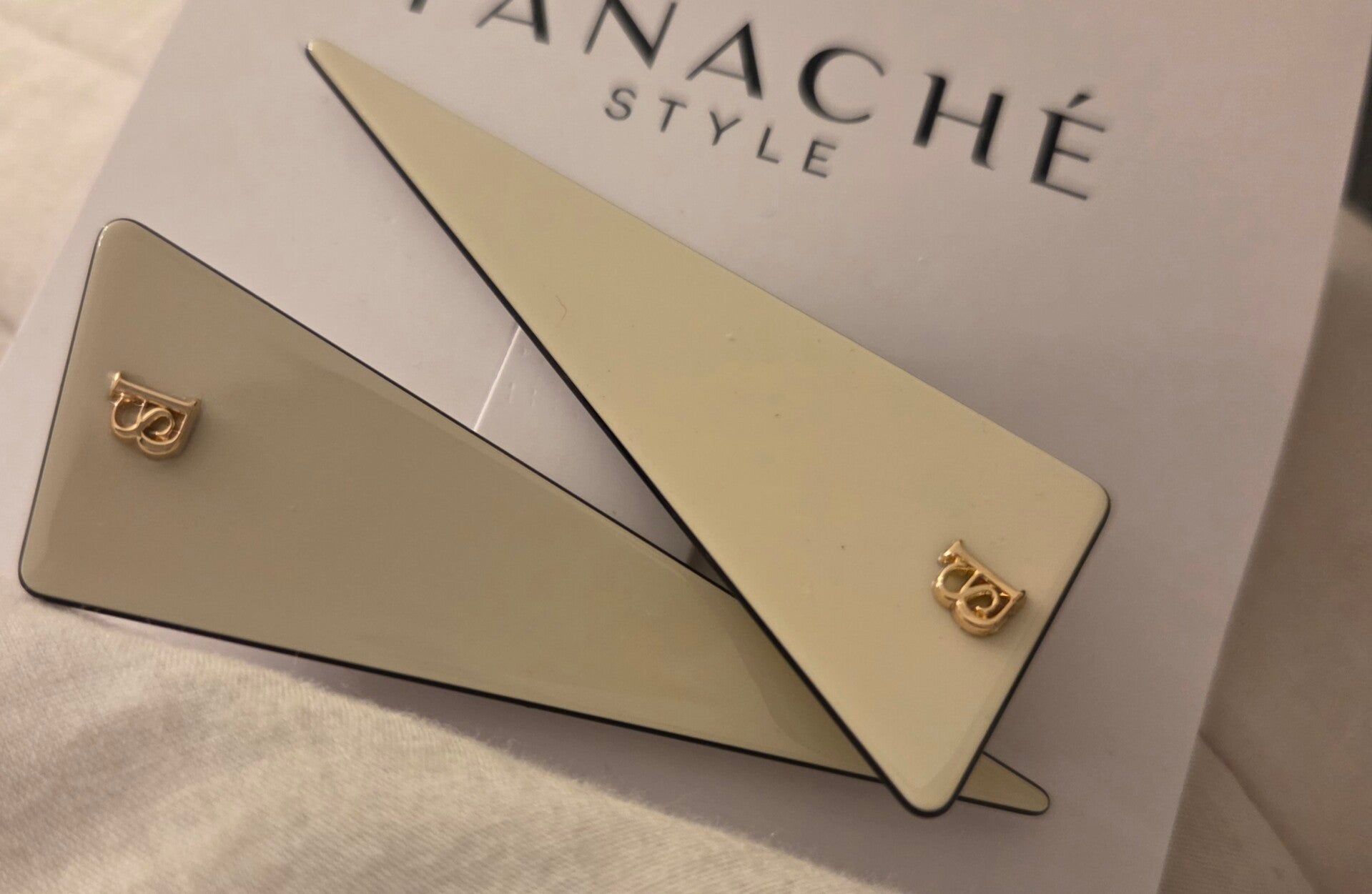 Panache Loretta slide clips cream