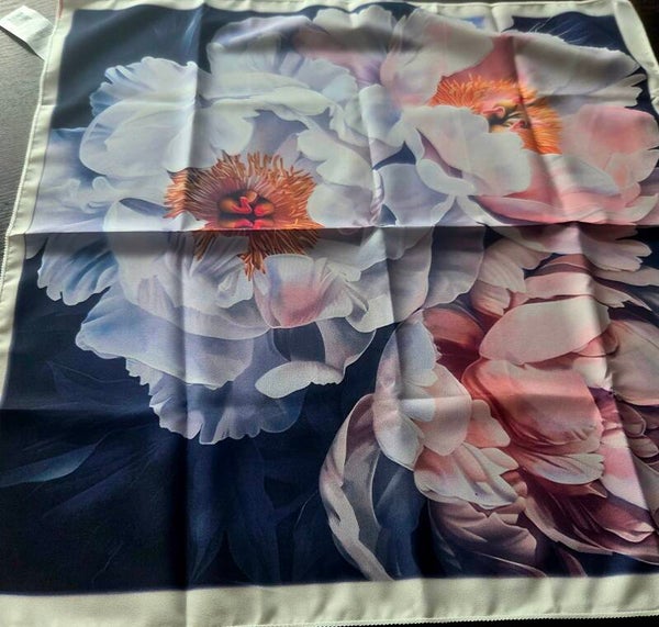 Silk scarf girls 50cm