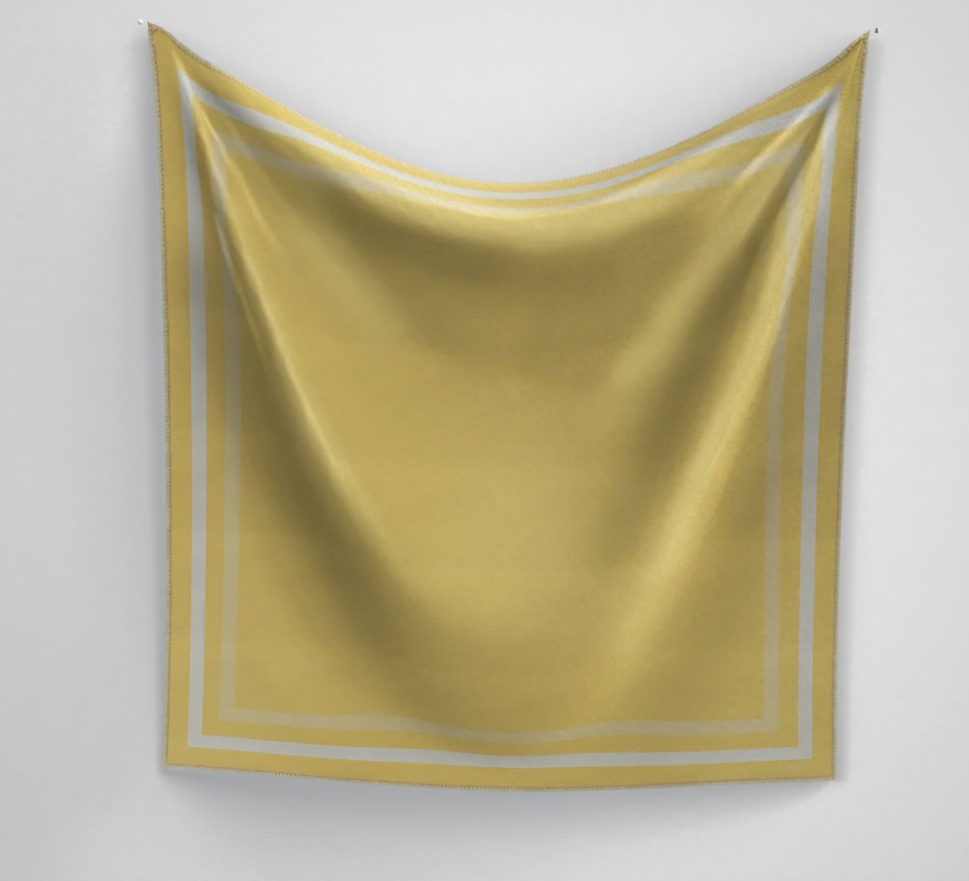 Panache scarf classique border yellow