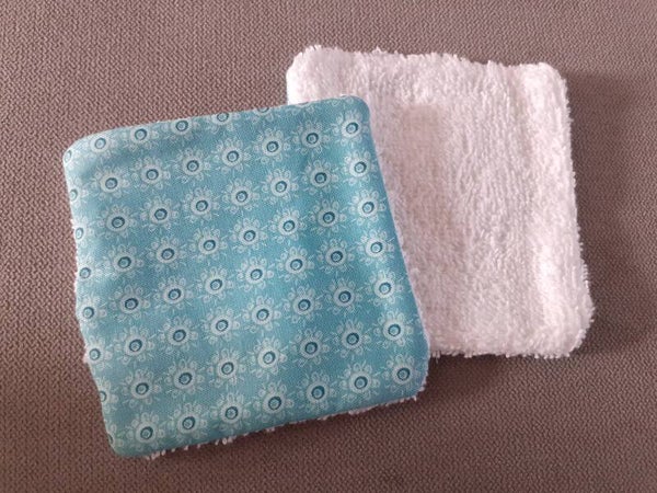 Lingettes lavables bleu clair