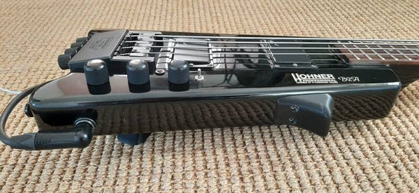 LRest® leg support for headless Steinberger guitars and basses