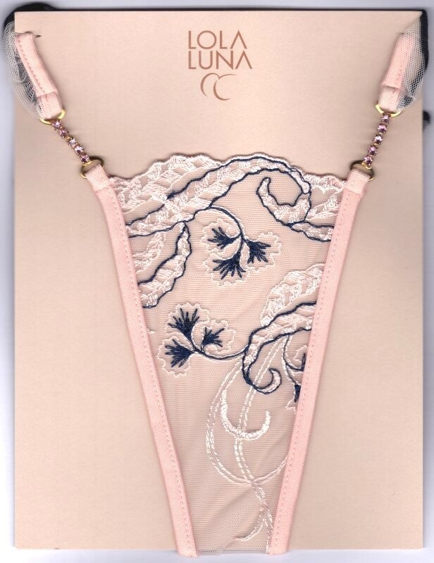 Mini string de luxe LROSE