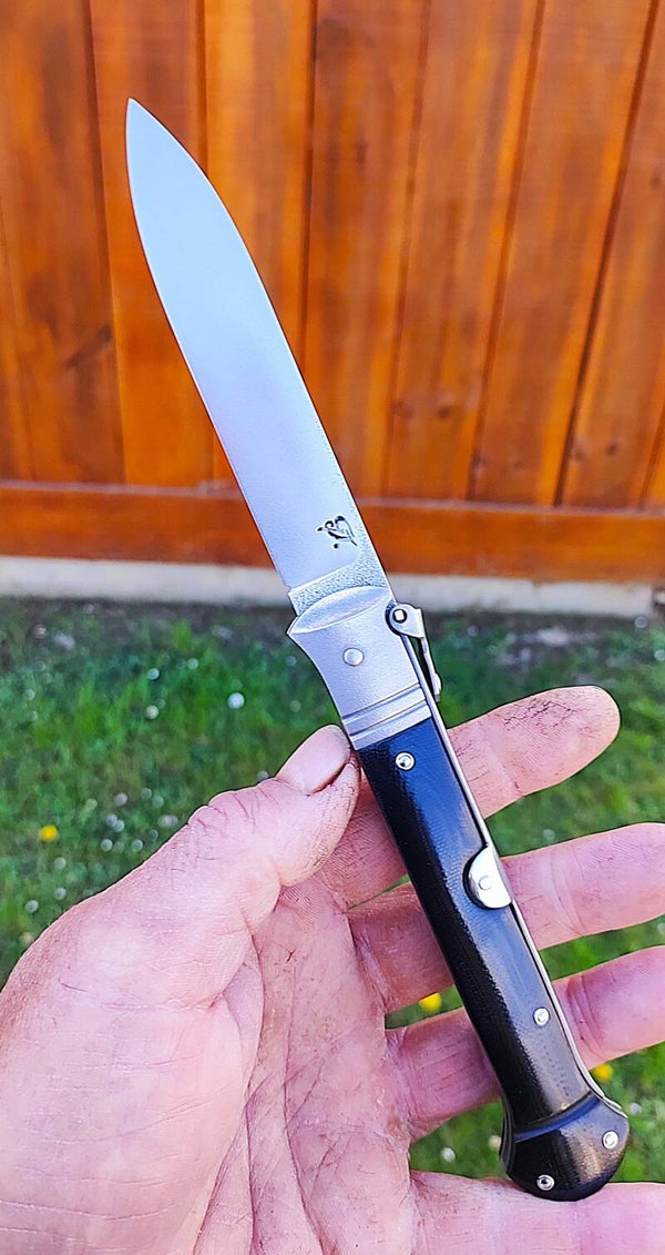 Couteau pliant Navaja style dague