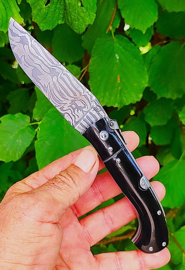Navaja Señorial petit modèle damas