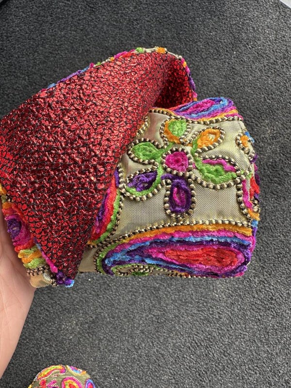 Tulband paisley goud met rood