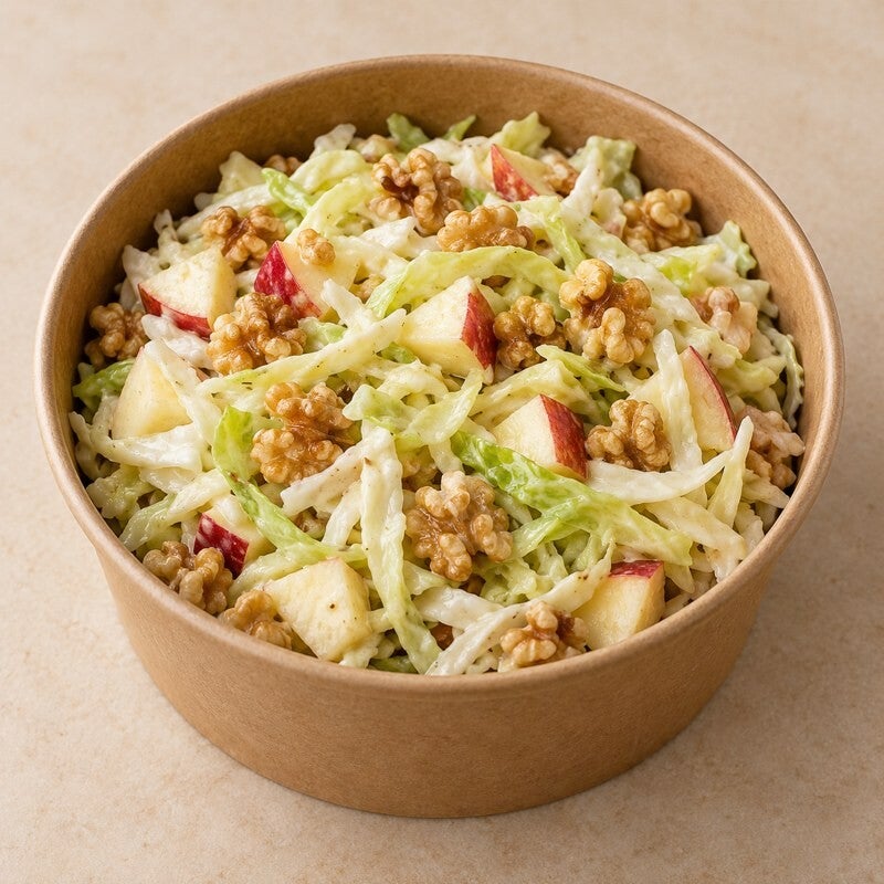 Col blanca con manzana y nueces, imagen referencial