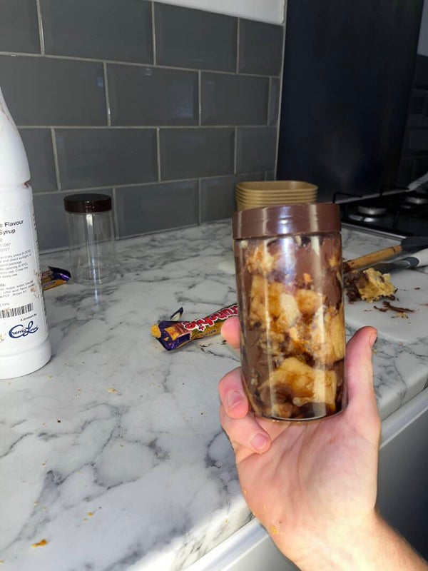 Crunchie cookie pie  pot