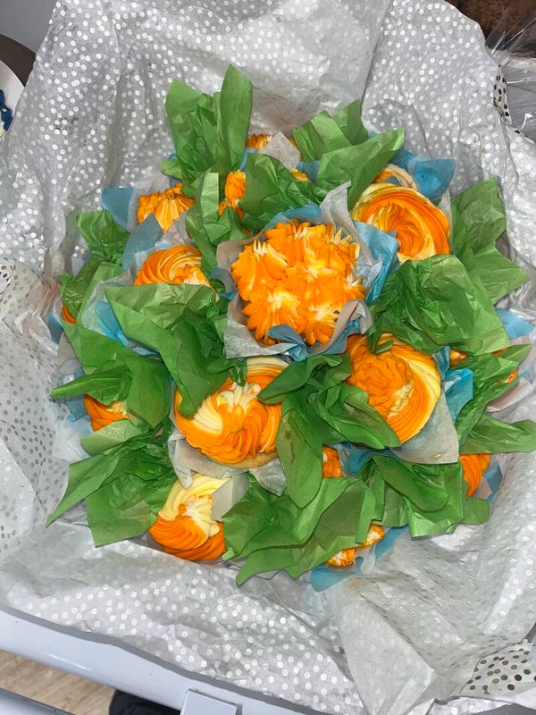 Large cupcake flowers