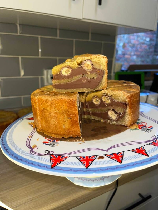 Malteasers cookie pie (full pie)