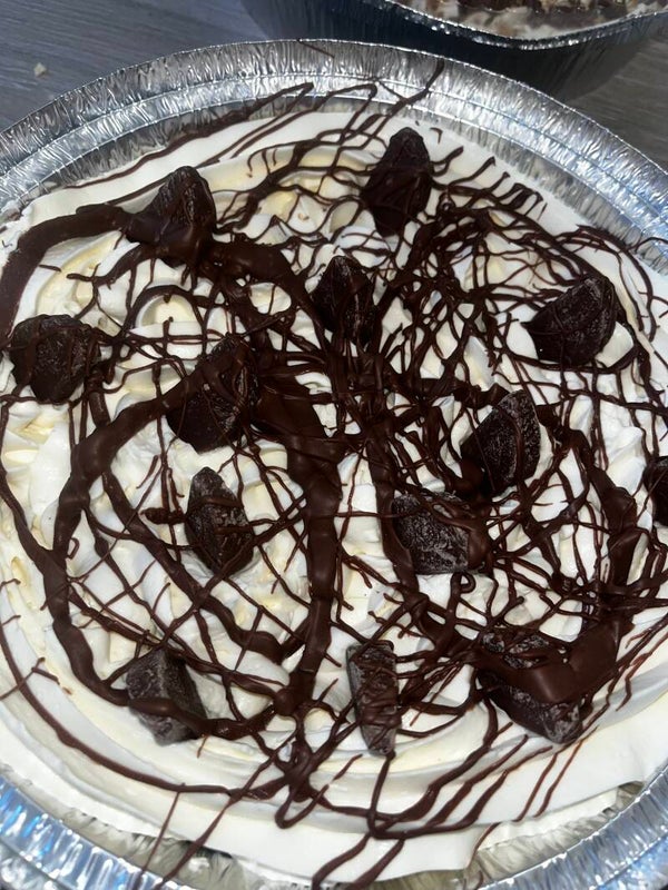 Christmas Family Size Terry chocolate orange Cheesecake (Pre-Order)