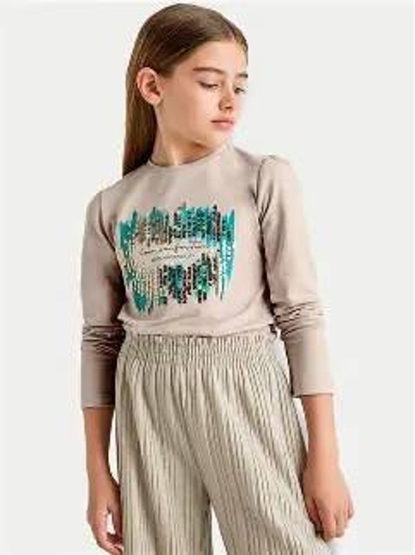 Maglietta ecru con applicazioni