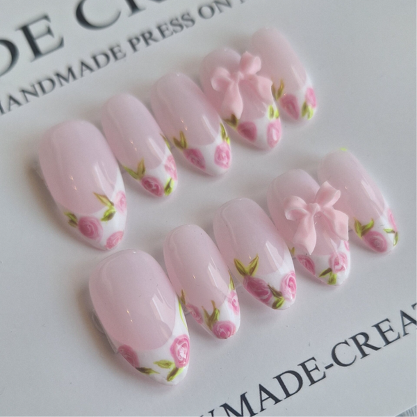 French manicure roosjes.