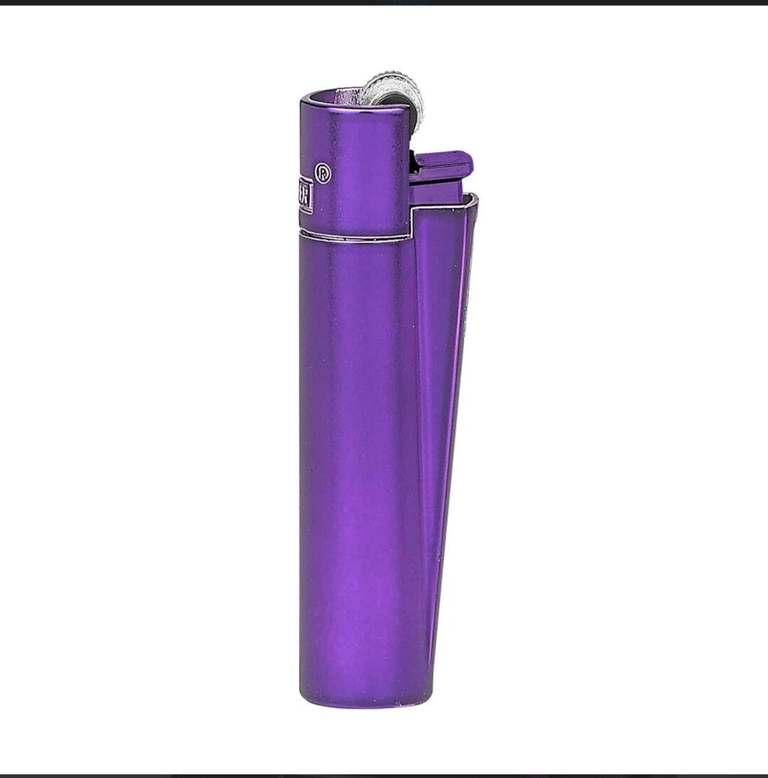 Puple metal Clipper aansteker