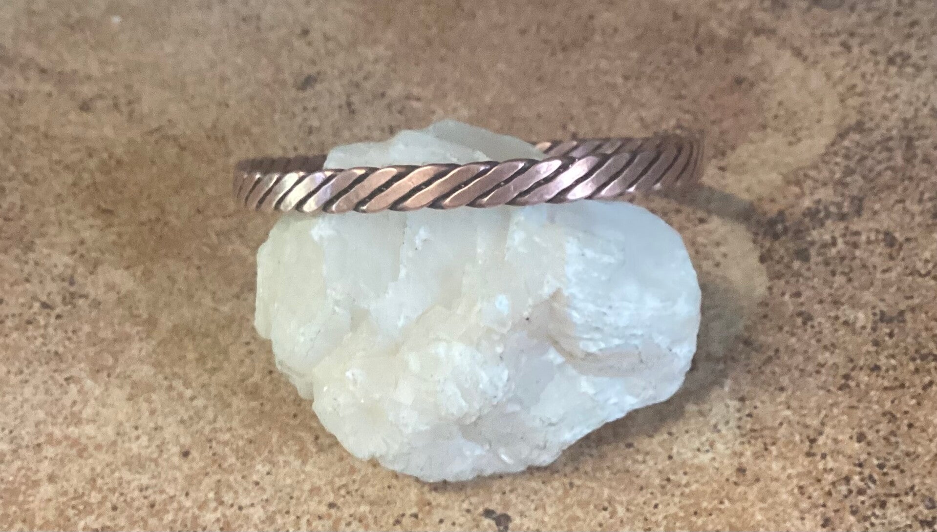 Strak & glad juwelen style - Koperen armband
