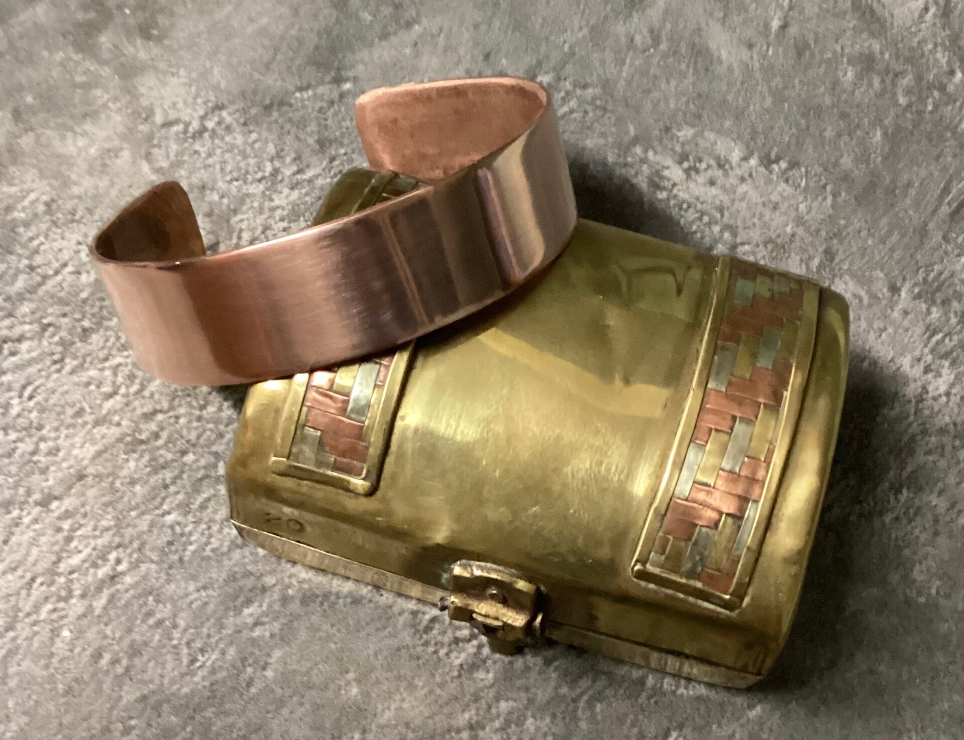 Shiny, strak&glad collectie (koperen armbanden)