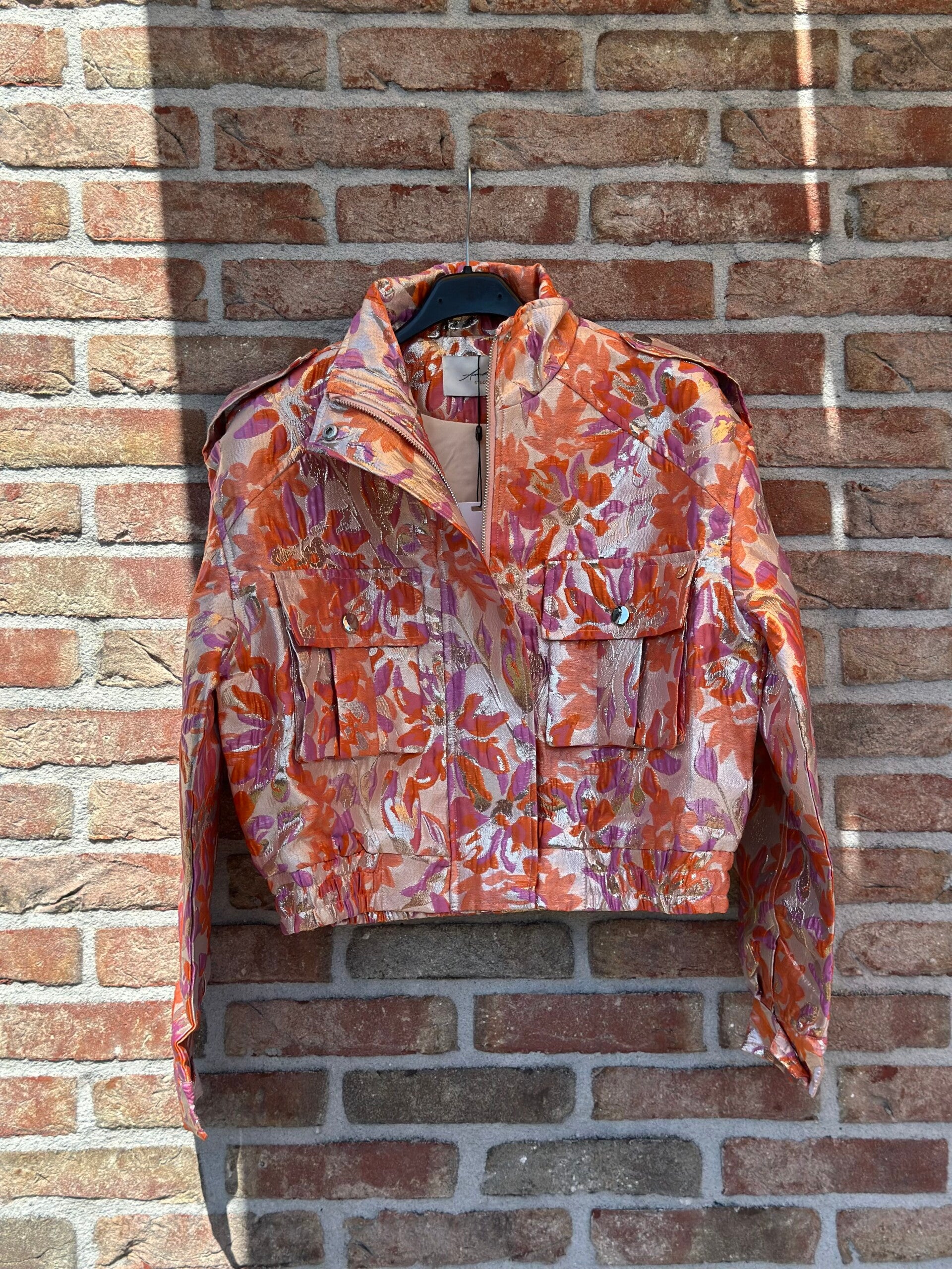 Studio Ambika Bomber Jack l Oranje