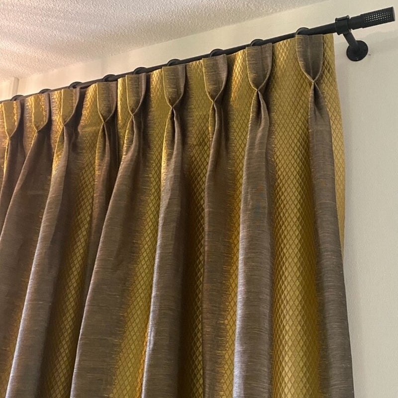 confection-de rideaux sur mesure a biaritz sur-tete flamande-ecrase-standard.jpg