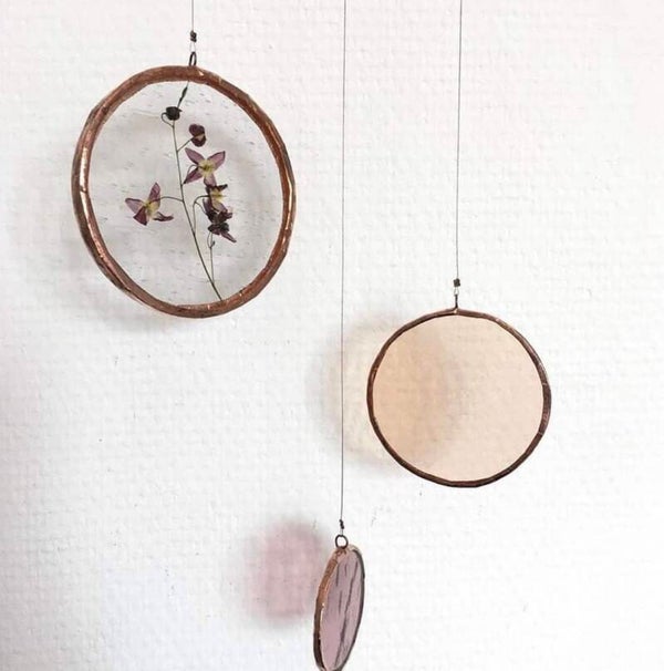 WORKSHOP: ‘WILDFLOWER GLASHANGER’ • VRIJ 24/07 13u