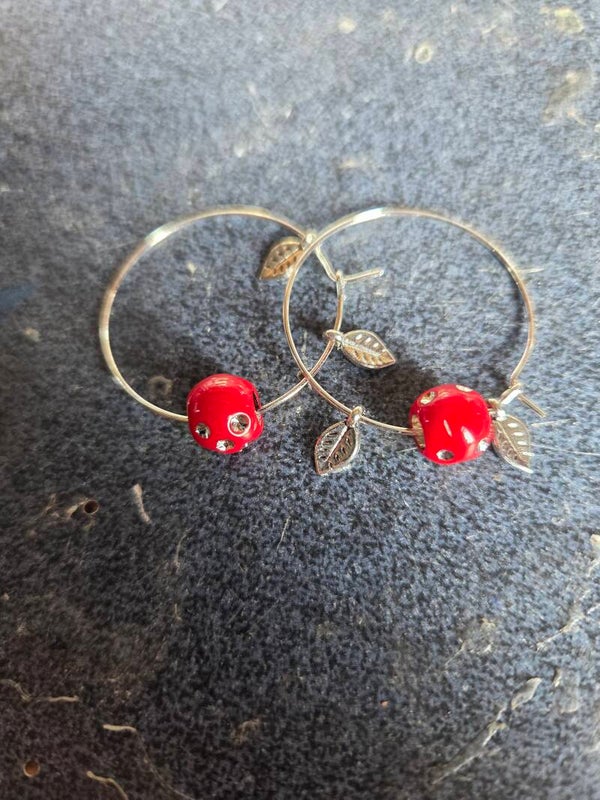 Dangling Round Earrings
