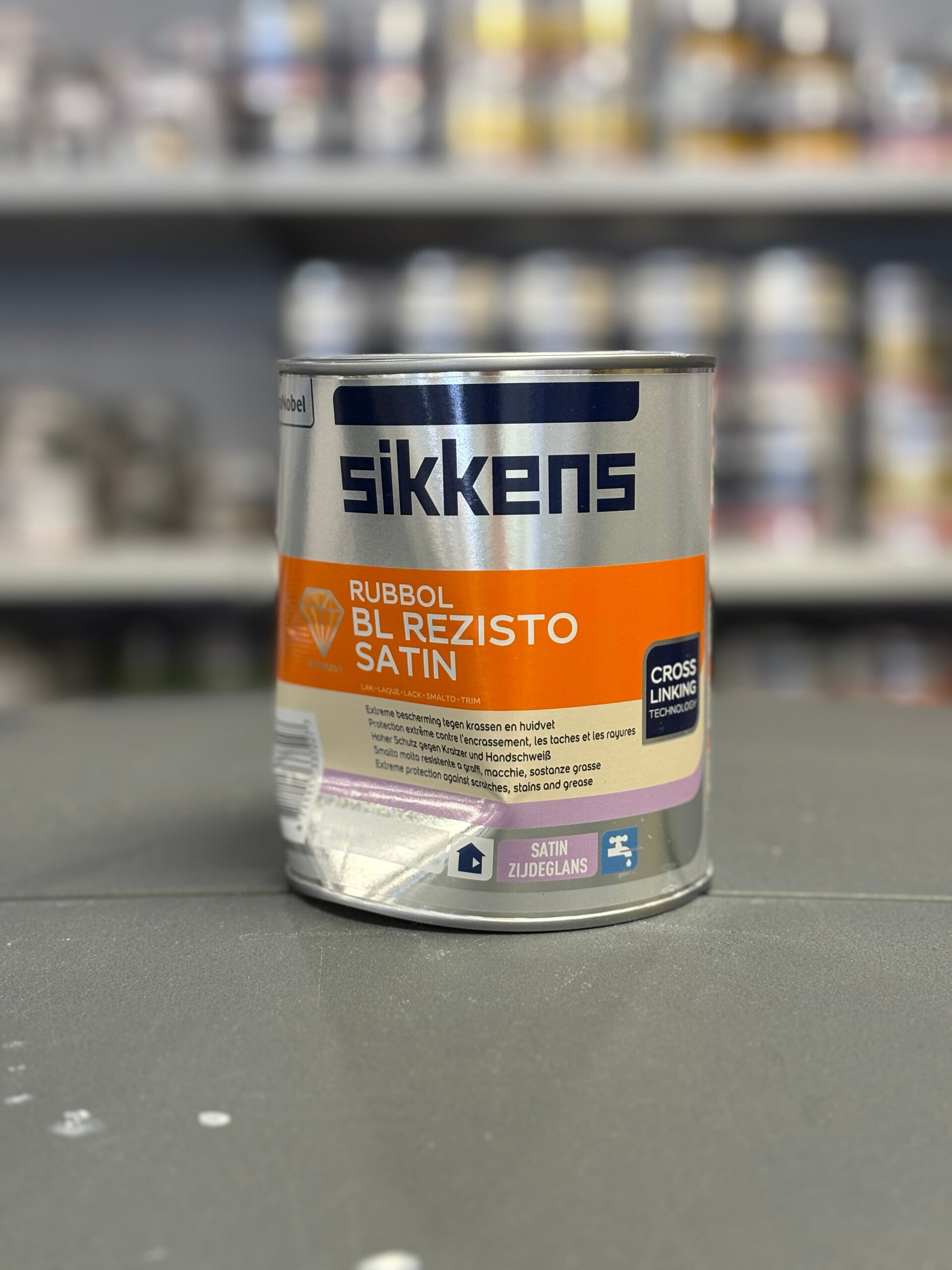 Sikkens BL Rezisto Satin 1L - beschadigd blik