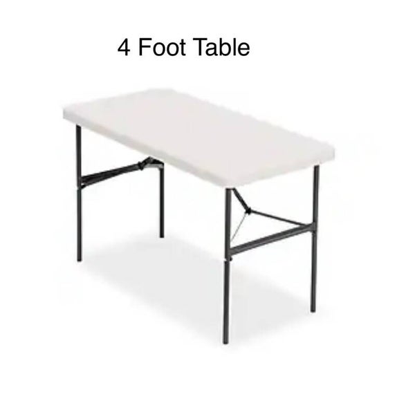 White 4-FT table / Alquiler de Mesa