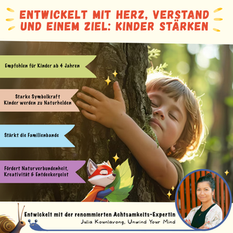 Familie spielt Outdoor Suchspiel mit Entdeckerkarten - Naturspiel Kinder Eltern gemeinsam draußen