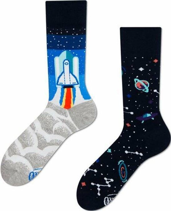 Many Morning Sokken Space Trip