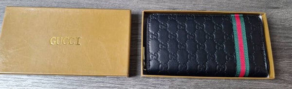 Gucci Strip Purse