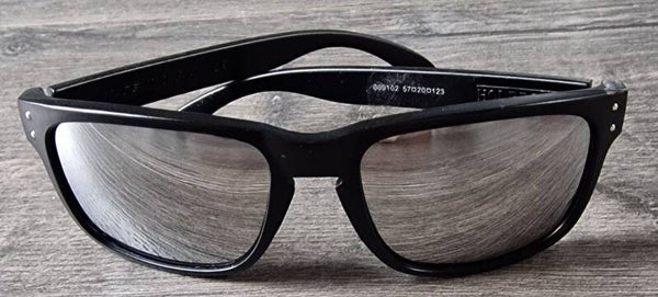 Oakley Holbrook Polarized Sunglasses