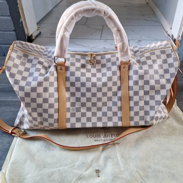 Louis Vuttion Travel Bag