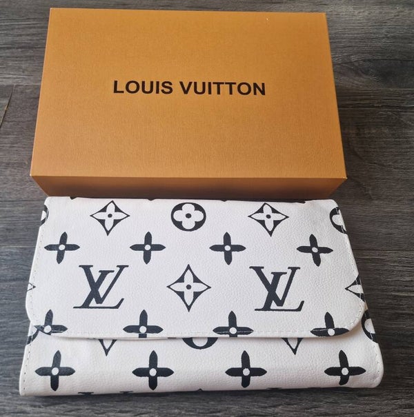 Louis Vuitton Make-up Brush Set