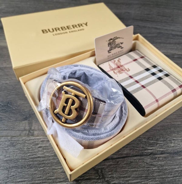 Burberry Wallet & Reversible Belt Set