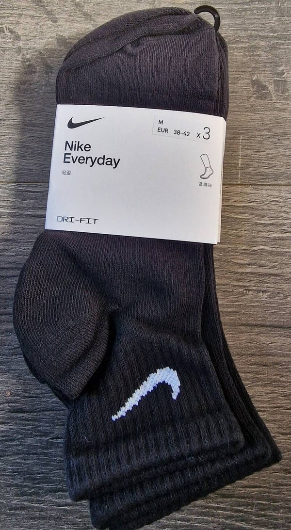 Nike Pack of 3x Pairs Ankle Socks SIZE 5-8