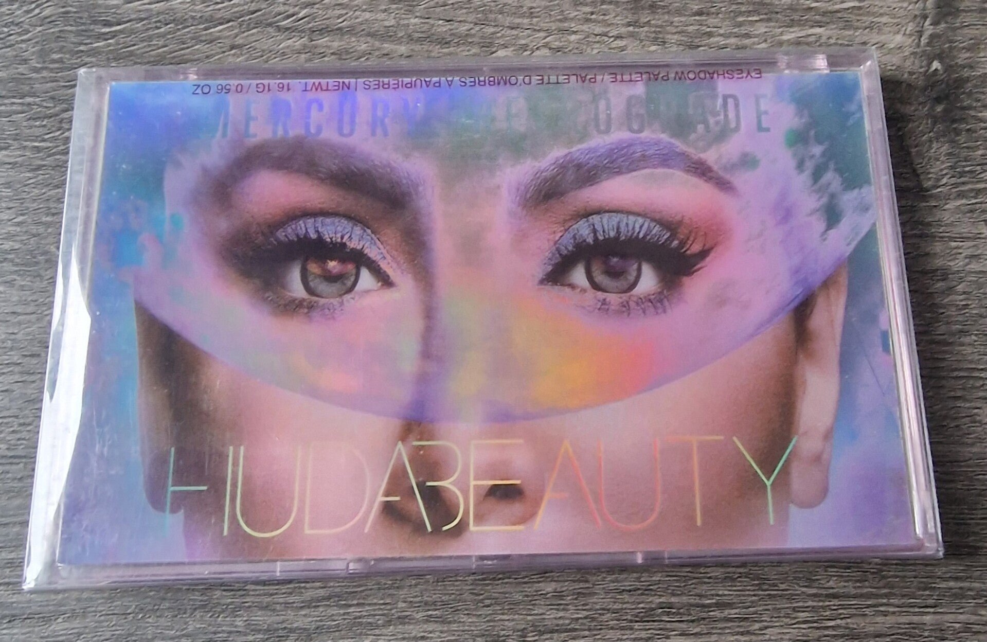 Huda Beauty Mercury Retrograde Eyeshadow Palette