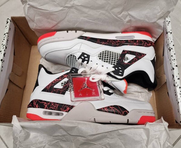 Air Jordan Retro 4 Trainers Size 6