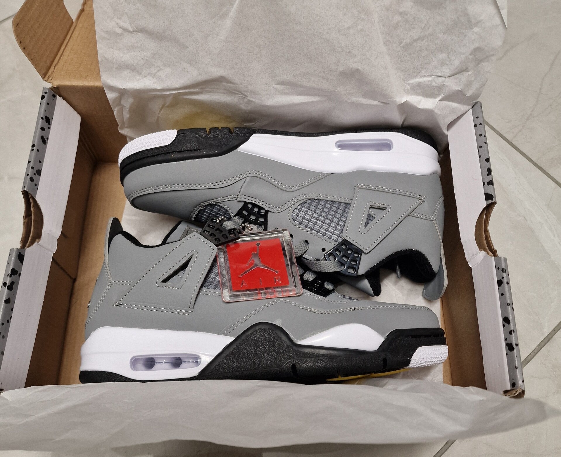 Air Jordan Retro 4 Trainers Size 6.5