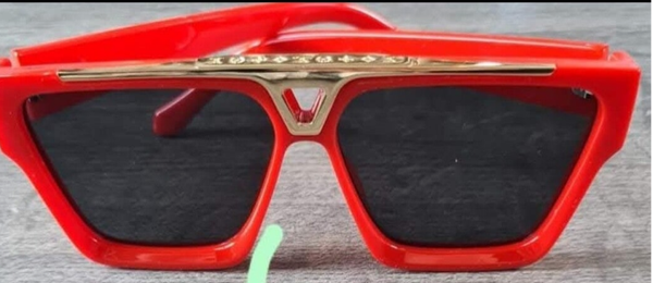 Louis Vuttion Sunglasses