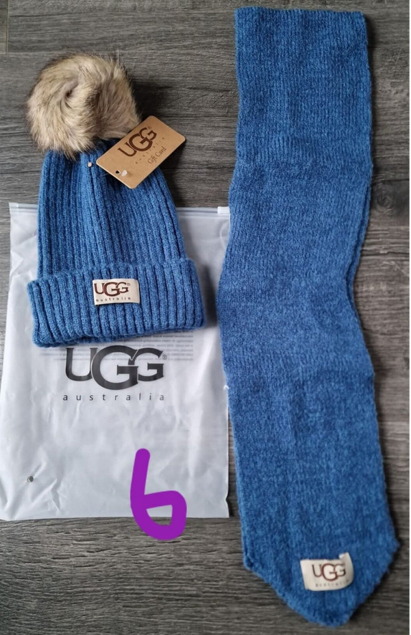UGG Young Kids Hat and Scarf Set