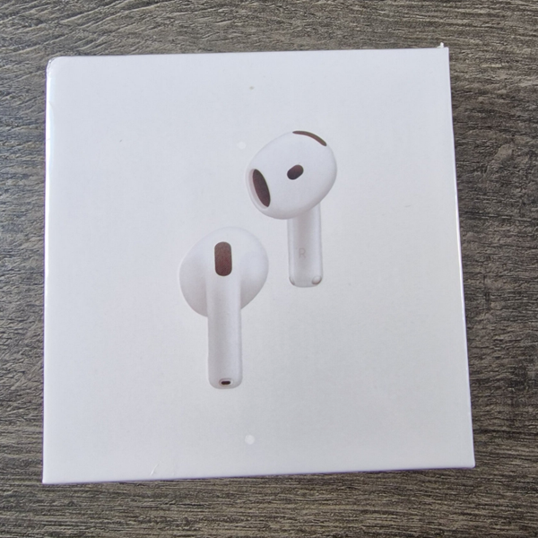 Apple AirPods 4 with ANC