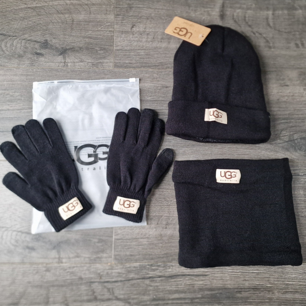 UGG Black Hat, Snood and Gloves Set