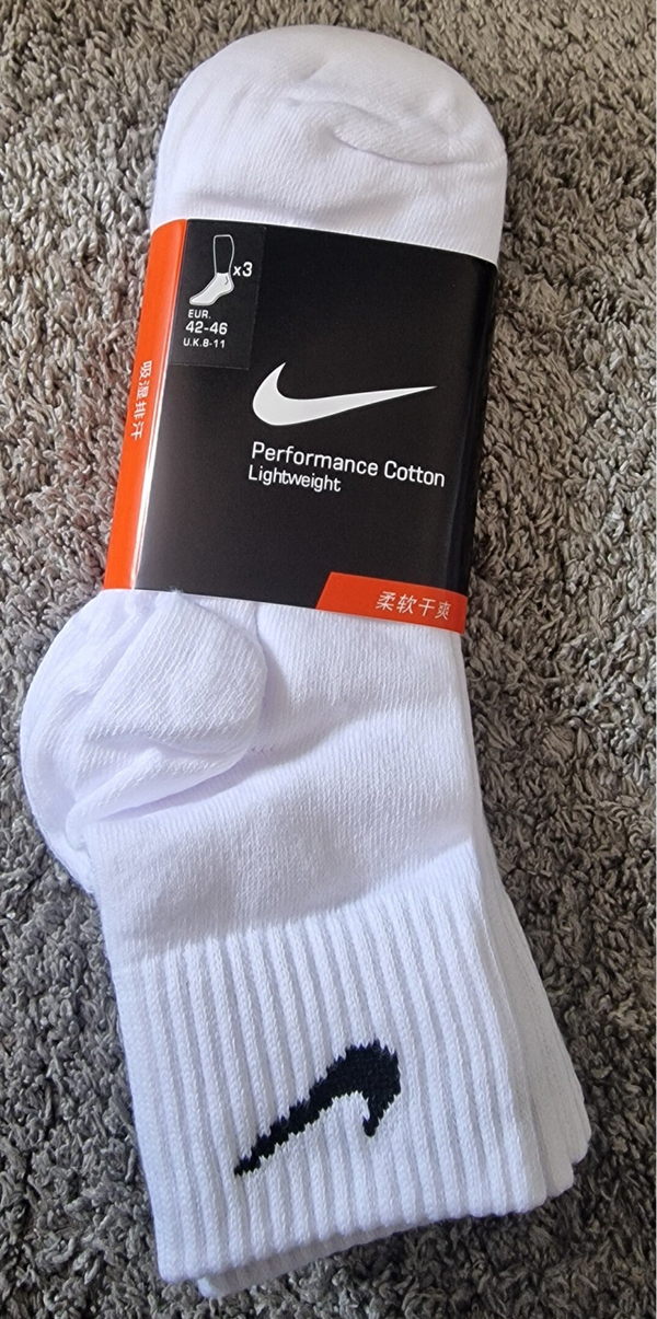 Nike Pack of 3x Pairs Socks SIZE 8-12