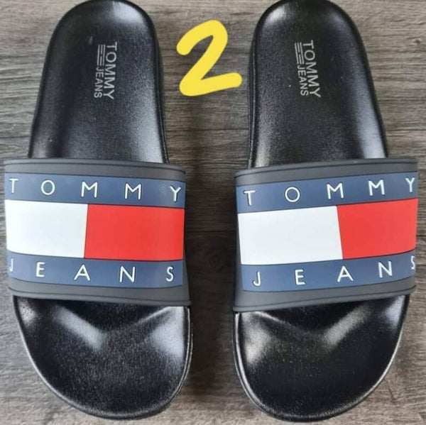 Tommy Hilfiger Sliders