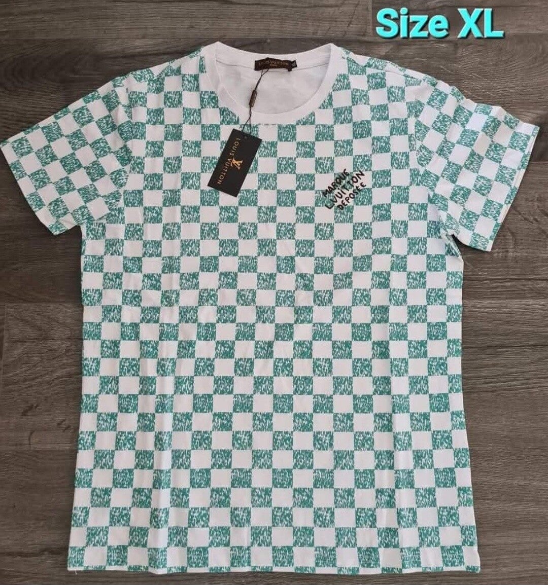 LV T-shirt & Shorts Set - SIZE XL