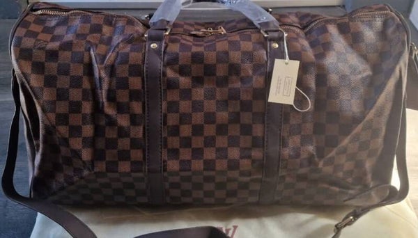 Louis Vuttion Travel Bag