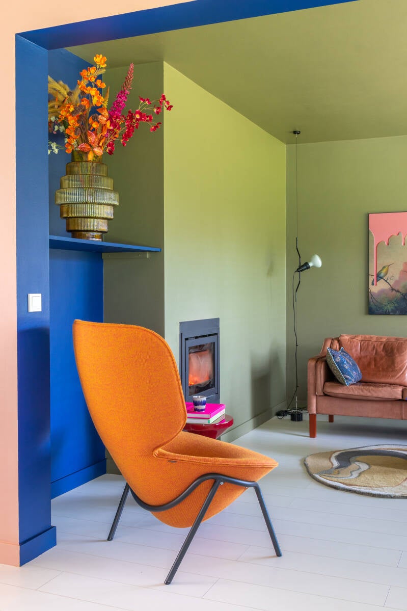 Een nadere kennismaking met Moon. Een nieuwe design fauteuil in de Artifort collectie!