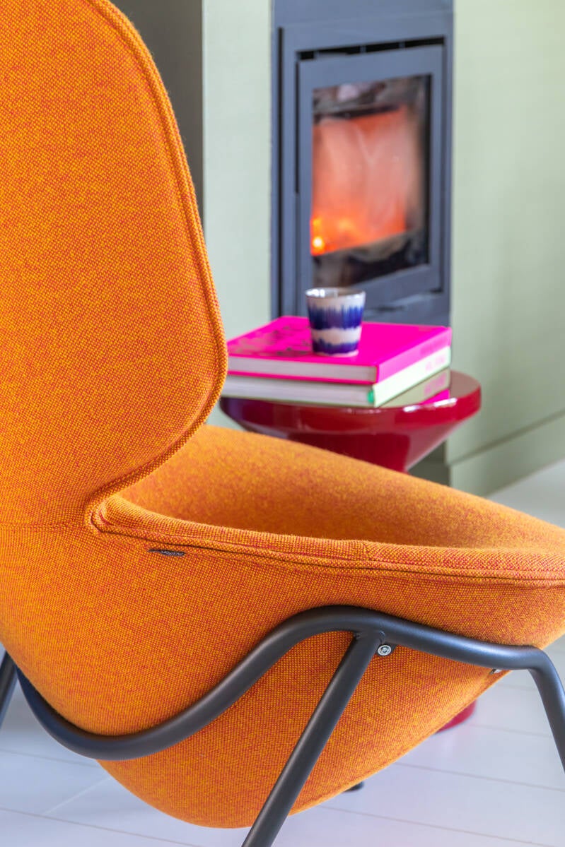 Een nadere kennismaking met Moon. Een nieuwe design fauteuil in de Artifort collectie!
